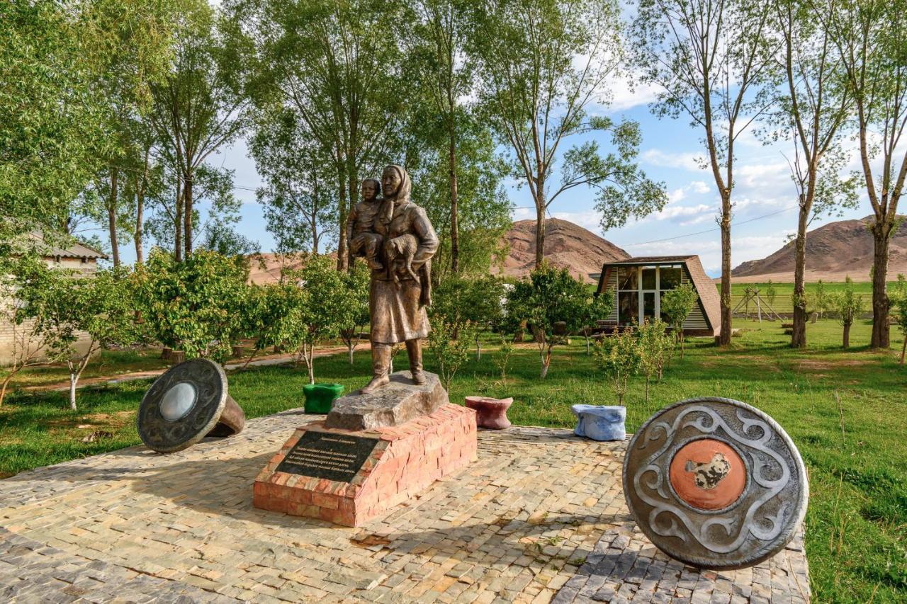 Jaichy Yurt Camp Hotel Kek-Say Luaran gambar